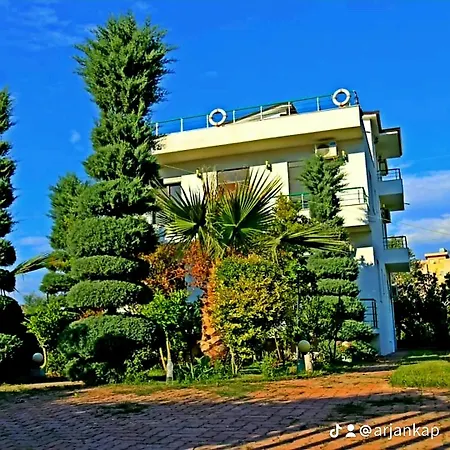 A-vila Bed & Breakfast