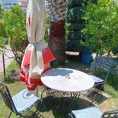 A-vila Bed & Breakfast